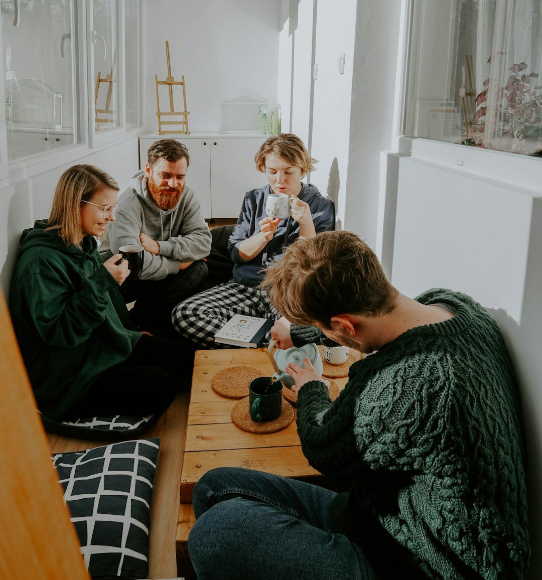 Media team discussing an advertising partnership in a Cape Town newsroom